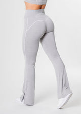 HARMONY Flared Leggings (Grösse M - XL)