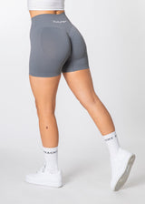 Short froissé à taille en V