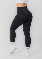 V-Waist Scrunch Leggings (Black M Vorbestellung: Lieferzeit ca. 2-3 Wochen)