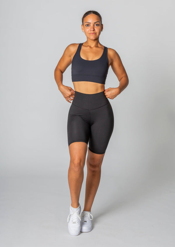 Scrunch set (booty scrunch shorts + sports bra)