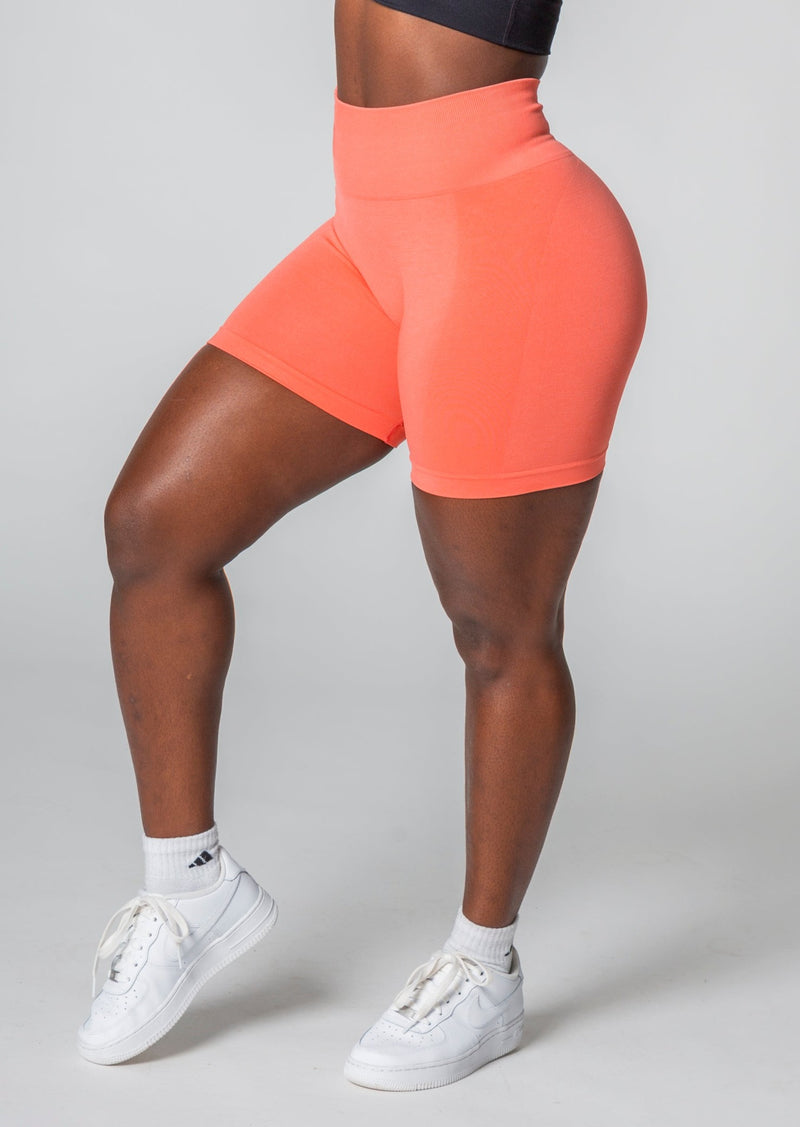 REVIVAL Seamless Scrunch Shorts