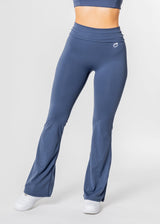 BREEZE Flared Leggings