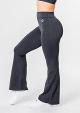 BREEZE Flared Leggings