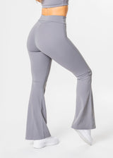 BREEZE Flared Leggings