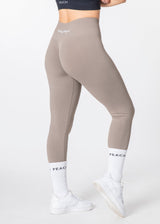 PURSUIT Scrunch Leggings