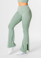 RADIANCE Flared Leggings