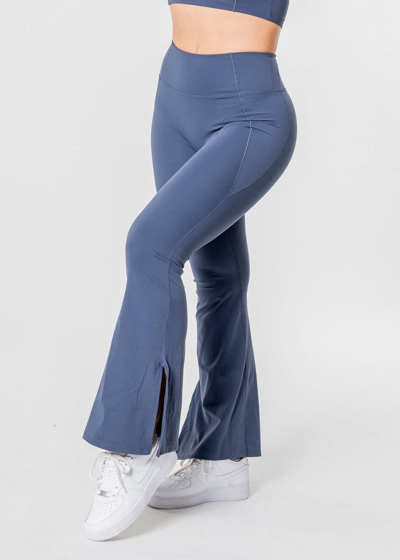 RADIANCE Flared Leggings